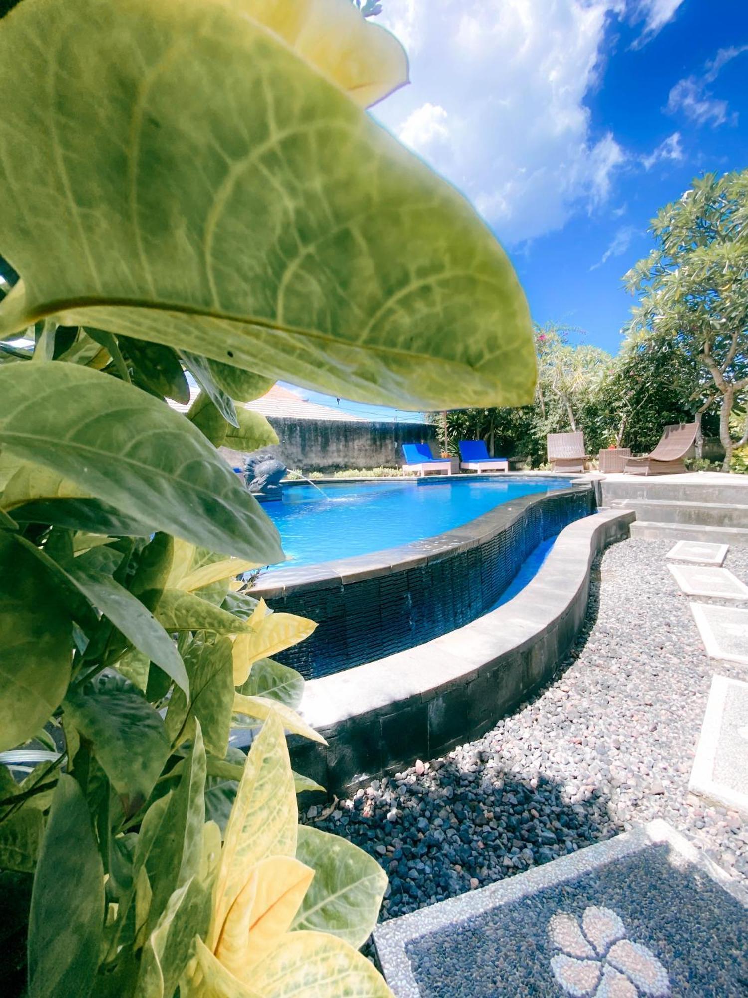 Abian Huts Dream Beach Lembongan Exteriör bild