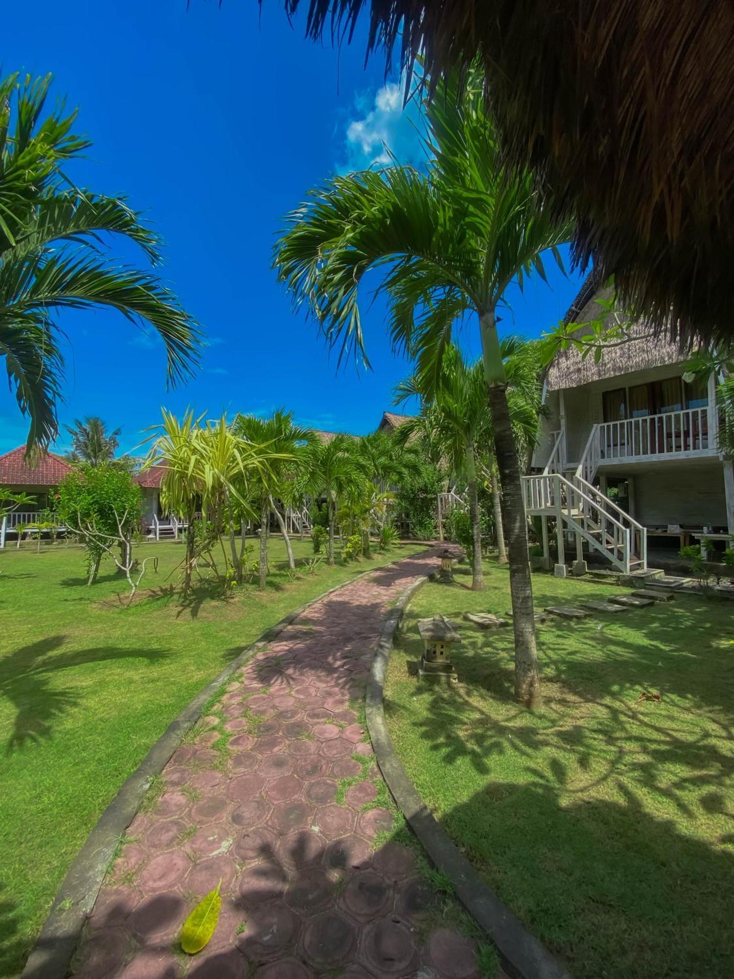 Abian Huts Dream Beach Lembongan Exteriör bild