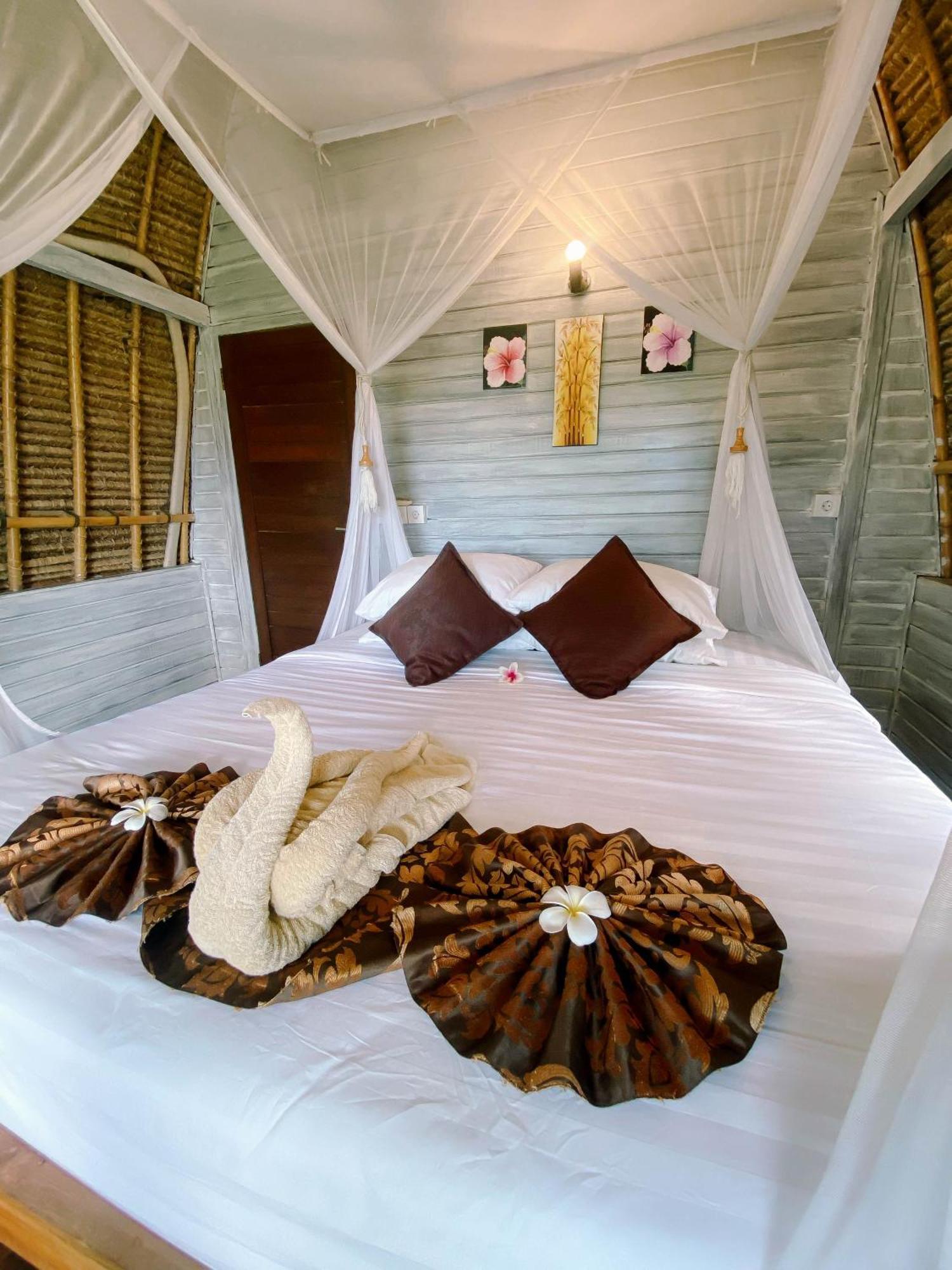 Abian Huts Dream Beach Lembongan Exteriör bild